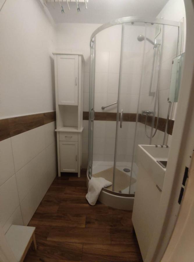 U Cioci Lutki Urocze Mieszkanie Z Balkonem Krakow Dış mekan fotoğraf